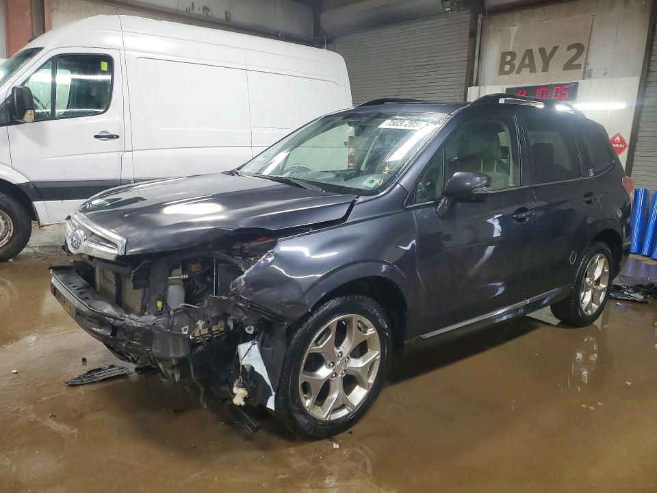 SUBARU FORESTER 2015 with VIN JF2SJAWC6FH805316 - Photo from auction