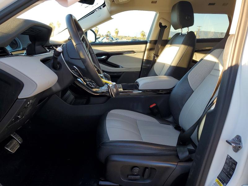 Photo 7 from auction – 2023 LAND ROVER RANGE ROVER EVOQUE with VIN SALZT2FX0PH210858