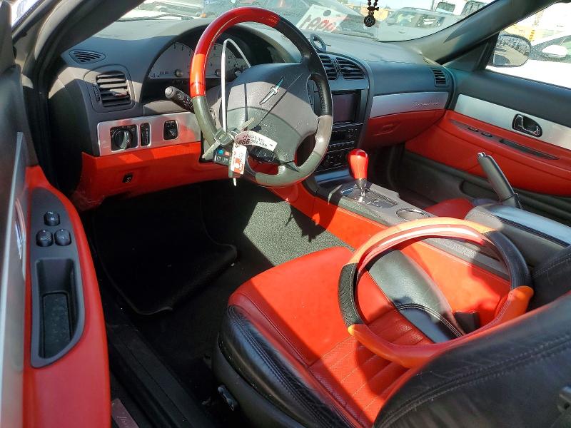Photo 8 from auction – 2002 FORD THUNDERBIR with VIN 1FAHP60A32Y104258