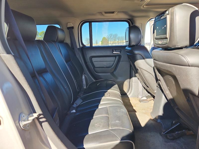 Photo 11 from auction – 2006 HUMMER H3 with VIN 5GTDN136768192738