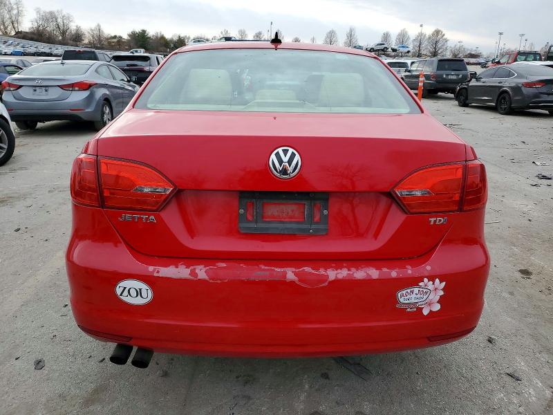 Photo 6 from auction – 2014 VOLKSWAGEN JETTA with VIN 3VWLL7AJ8EM437394