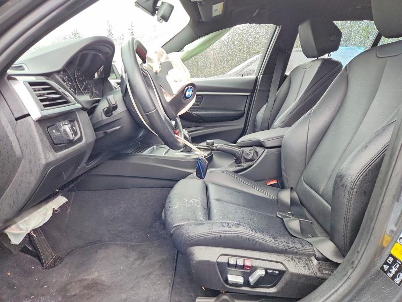 Photo 7 from auction – 2016 BMW 328 with VIN WBA8E3G54GNU04100