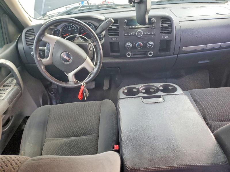 Photo 8 from auction – 2008 GMC SIERRA with VIN 1GTEC19C98Z125537