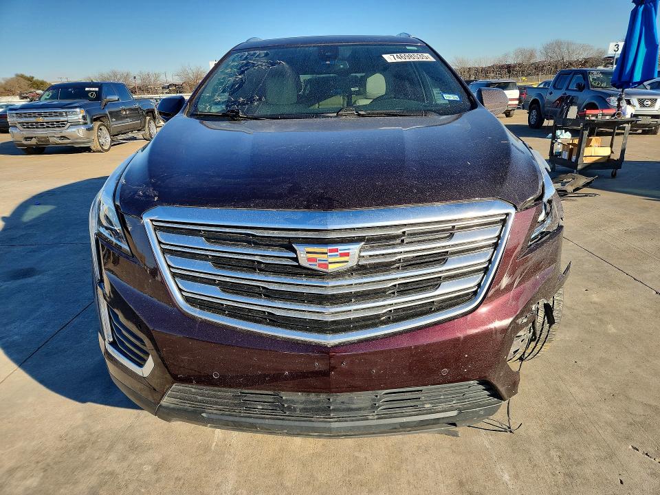 Photo 5 from auction – 2017 CADILLAC XT5 with VIN 1GYKNBRSXHZ214005