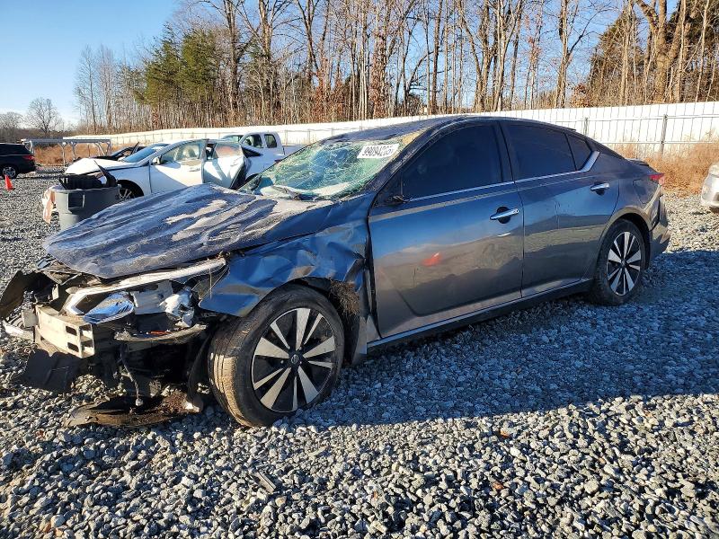 NISSAN ALTIMA 2021 with VIN 1N4BL4BV3MN317012 - Photo from auction