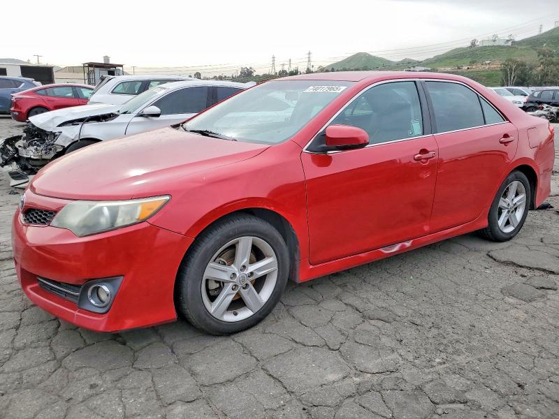 TOYOTA CAMRY L 2014 with VIN 4T1BF1FKXEU768585 - Photo from auction