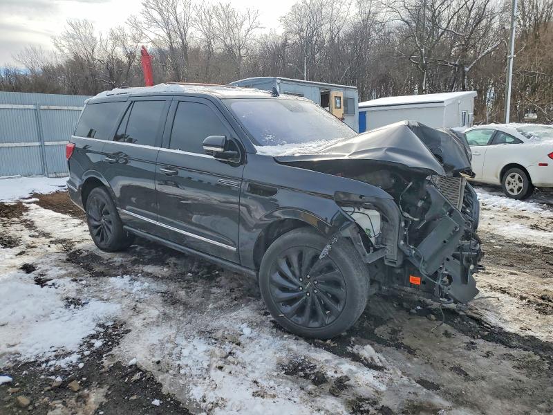 Photo 4 from auction – 2020 LINCOLN NAVIGATOR with VIN 5LMJJ2LT7LEL05482