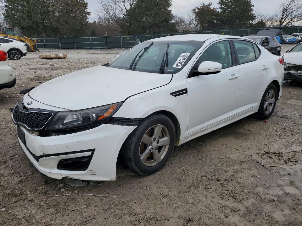 KIA OPTIMA LX 2015 with VIN 5XXGM4A71FG363601 - Photo from auction