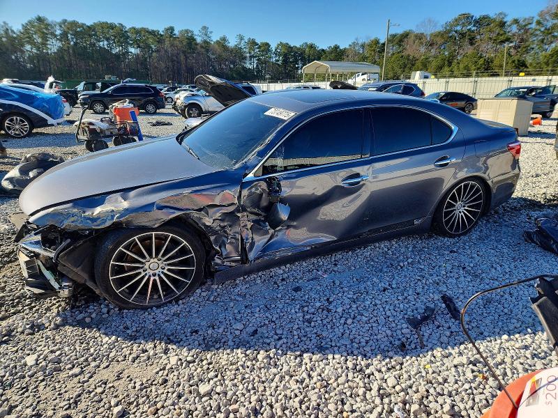 LEXUS LS 460 2012 with VIN JTHBL5EF2C5112962 - Photo from auction
