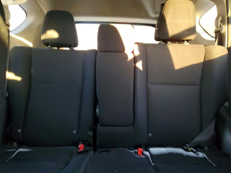 Photo 10 from auction – 2015 TOYOTA RAV4 LE with VIN 2T3BFREV8FW364526