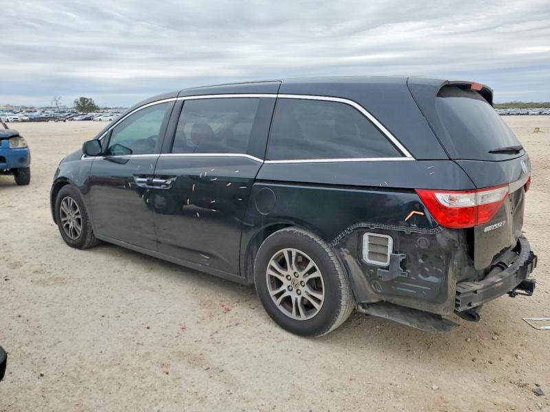 Photo 2 from auction – 2013 HONDA ODYSSEY EX with VIN 5FNRL5H40DB075386