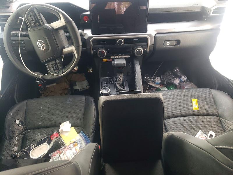 Photo 8 from auction – 2025 TOYOTA 4RUNNER SR with VIN JTEVA5BRXS5029230