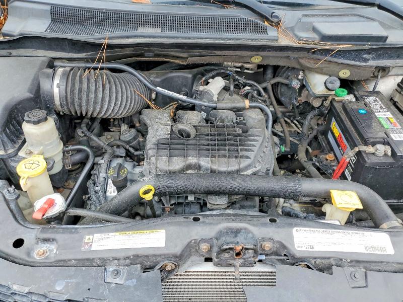 Photo 12 from auction – 2011 DODGE GRAND CARA with VIN 2D4RN3DG2BR756152