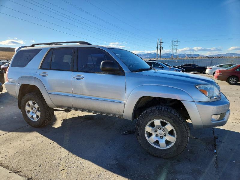 Photo 4 from auction – 2005 TOYOTA 4RUNNER SR with VIN JTEBU14R550070009