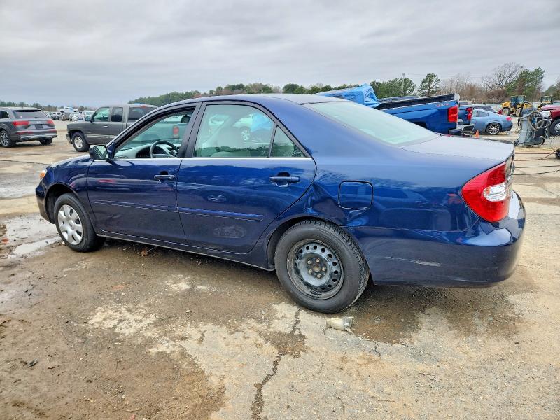 Photo 2 from auction – 2004 TOYOTA CAMRY LE with VIN 4T1BE32K64U327202