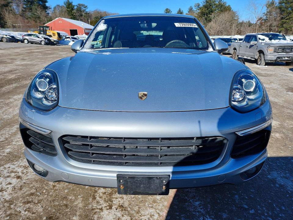 Photo 5 from auction – 2017 PORSCHE CAYENNE with VIN WP1AA2A25HKA80357