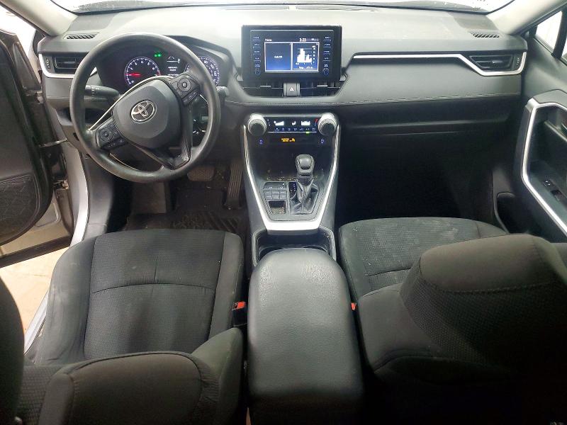 Photo 8 from auction – 2019 TOYOTA RAV4 LE with VIN 2T3F1RFV3KC030298