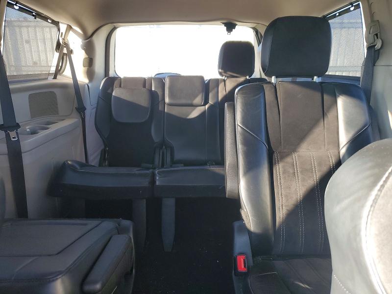 Photo 10 from auction – 2014 CHRYSLER TOWN & COU with VIN 2C4RC1CG0ER224847