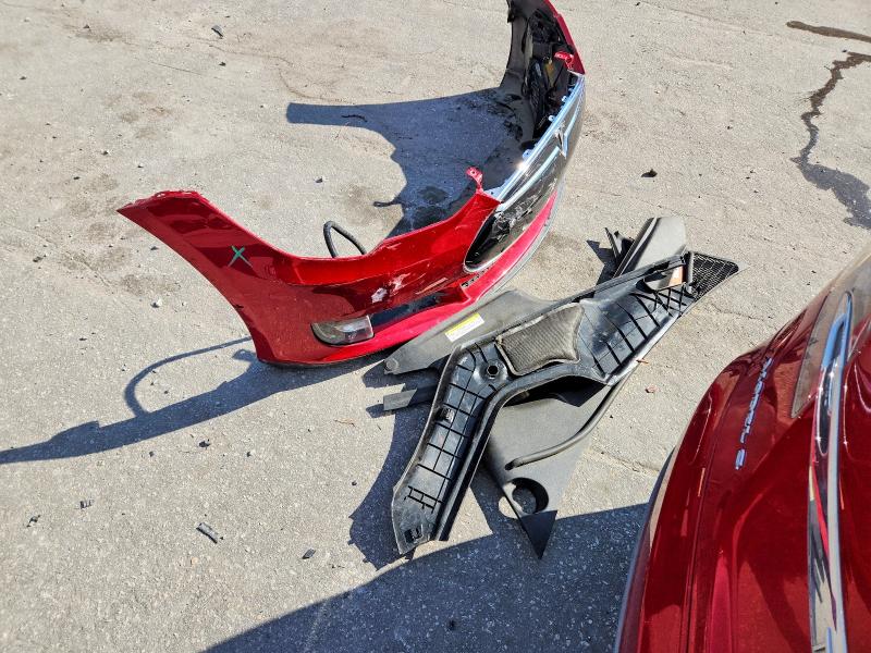 Photo 12 from auction – 2015 TESLA MODEL S 70 with VIN 5YJSA1S27FF093183