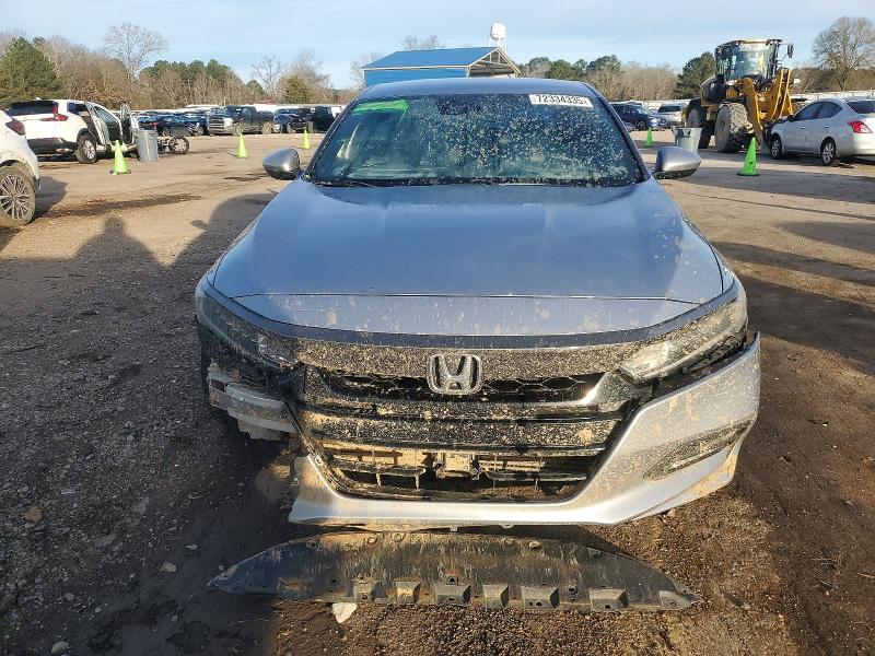 Photo 5 from auction – 2018 HONDA ACCORD SPO with VIN 1HGCV1F39JA201138