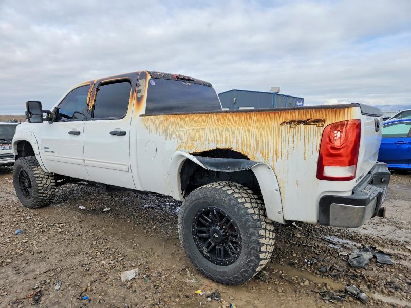 Photo 2 from auction – 2010 GMC SIERRA K25 with VIN 1GT4K0B67AF124956