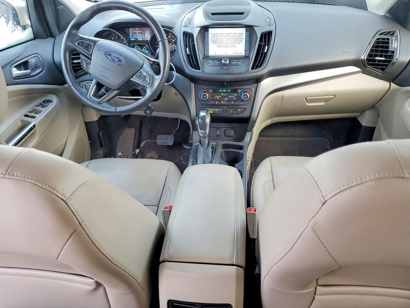 Photo 8 from auction – 2018 FORD ESCAPE SEL with VIN 1FMCU9HD4JUB93501