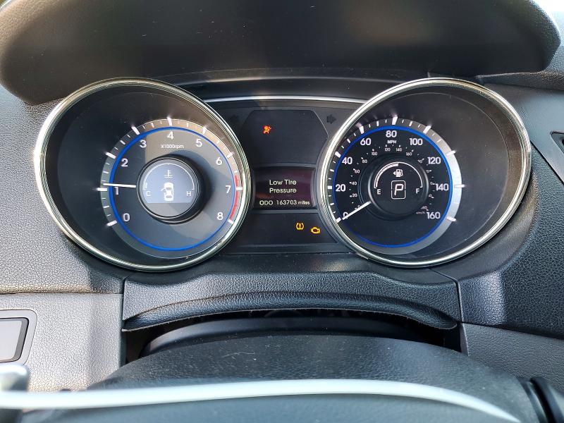Photo 9 from auction – 2012 HYUNDAI SONATA with VIN 5NPEC4AB9CH366955