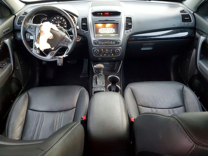 Photo 8 from auction – 2014 KIA SORENTO EX with VIN 5XYKUDA75EG480330