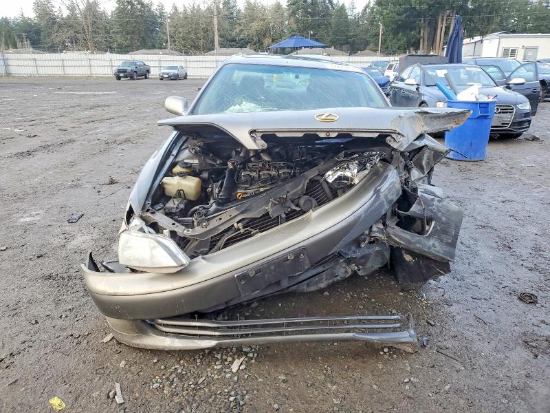 Photo 5 from auction – 1998 LEXUS ES 300 with VIN JT8BF28G7W5036699