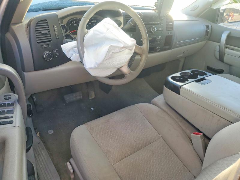 Photo 8 from auction – 2010 GMC SIERRA C15 with VIN 1GTSCVE05AZ142055