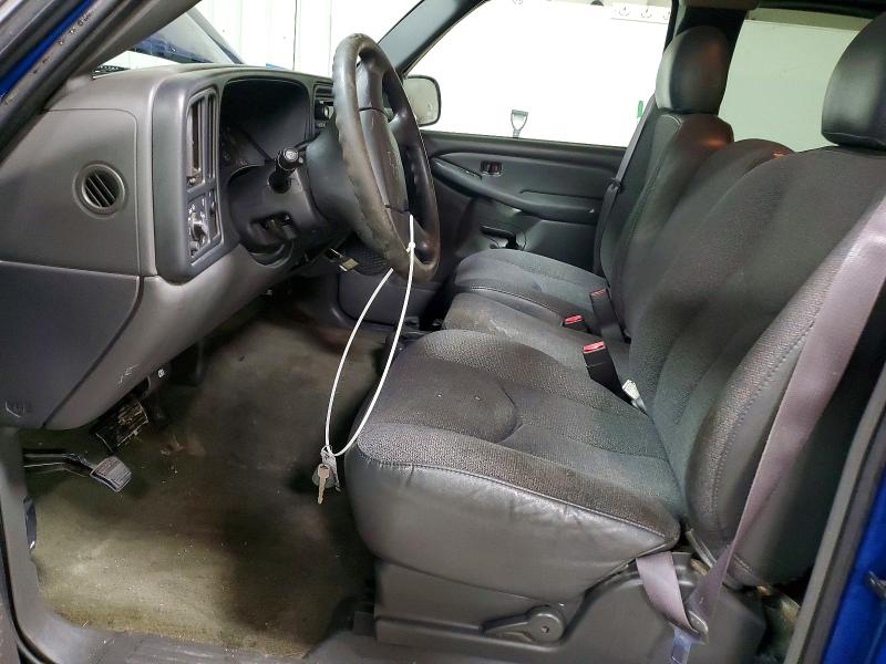 Photo 7 from auction – 2004 CHEVROLET SILVERADO with VIN 2GCEC19V441125773