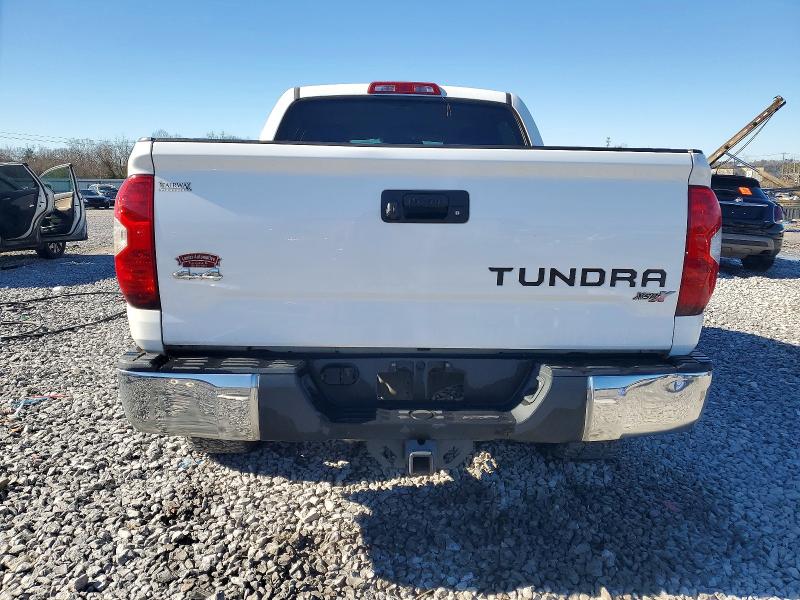 Photo 6 from auction – 2017 TOYOTA TUNDRA with VIN 5TFDW5F12HX582862