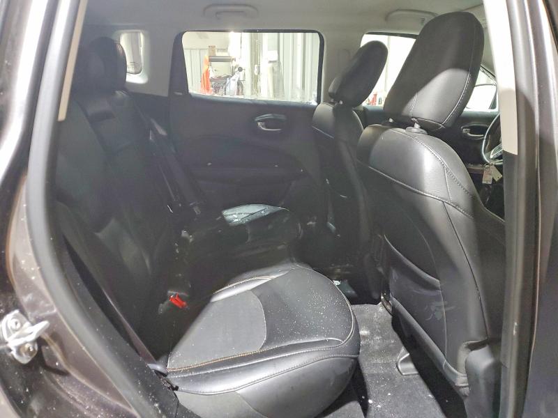 Photo 11 from auction – 2019 JEEP COMPASS with VIN 3C4NJDBB9KT768493