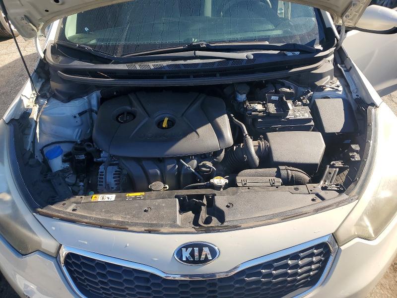 Photo 11 from auction – 2015 KIA FORTE LX with VIN KNAFK4A64F5284580