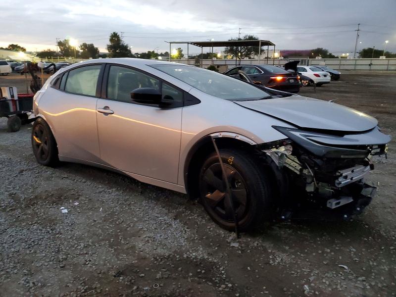 Photo 4 from auction – 2026 TOYOTA PRIUS with VIN JTDACAAUXT3072717