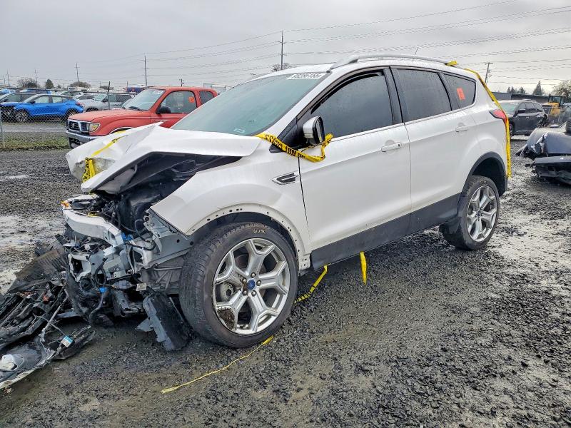 Photo 1 from auction – 2019 FORD ESCAPE TIT with VIN 1FMCU9J94KUA35201