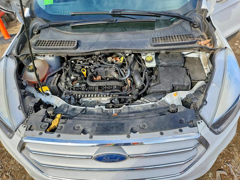 Photo 12 from auction – 2019 FORD ESCAPE with VIN 1FMCU0GD5KUB80819