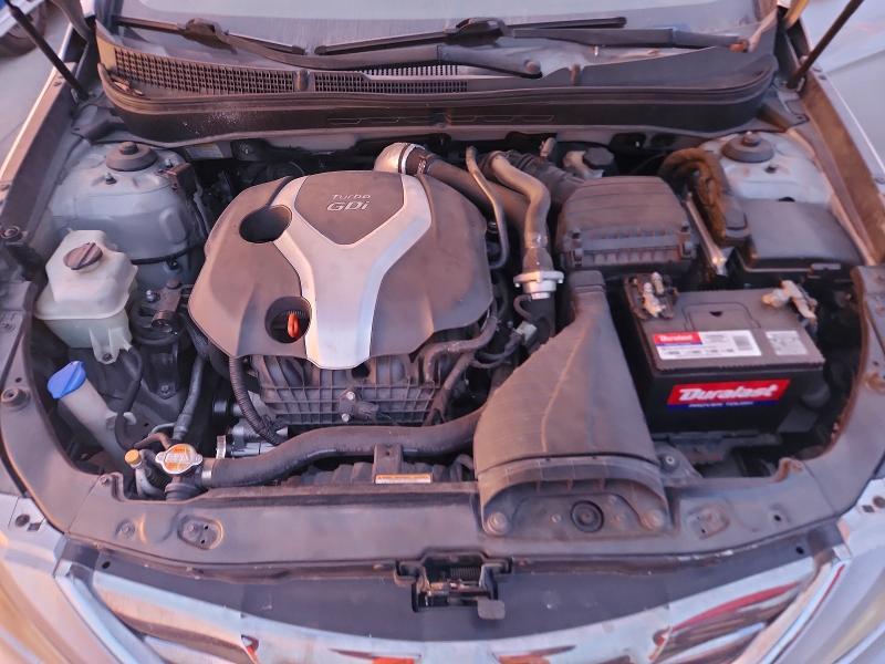 Photo 11 from auction – 2012 HYUNDAI SONATA SE with VIN 5NPEC4AB8CH470756