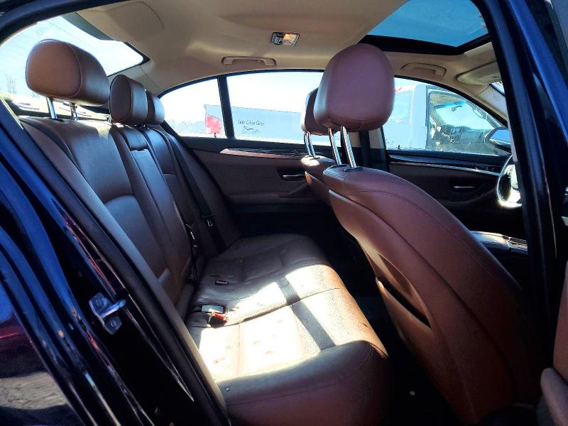 Photo 10 from auction – 2016 BMW 528 with VIN WBA5A7C58GG152335