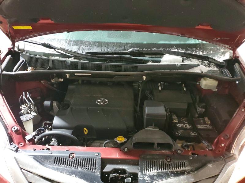 Photo 12 from auction – 2014 TOYOTA SIENNA XLE with VIN 5TDYK3DC2ES441958