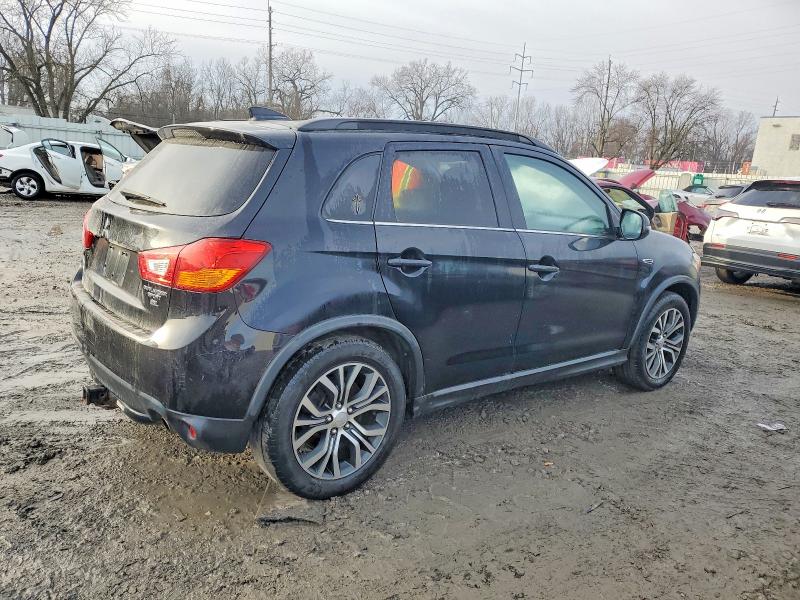 Photo 3 from auction – 2017 MITSUBISHI OUTLANDER with VIN JA4AR4AW3HZ022970
