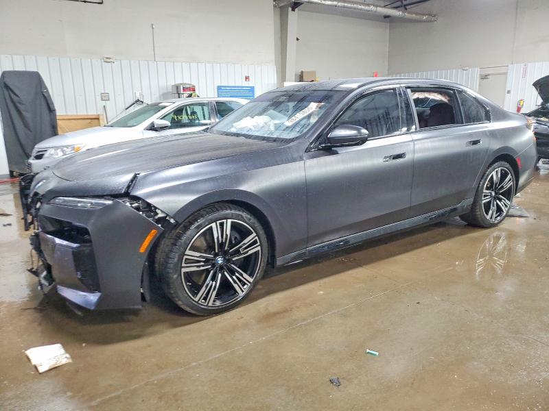 2023 BMW 760 XI