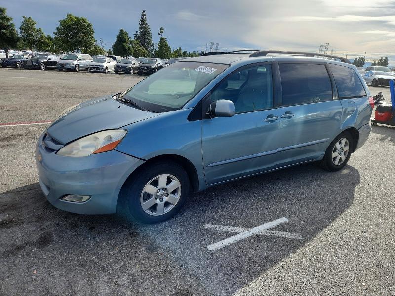 TOYOTA SIENNA XLE 2007 with VIN 5TDZK22C87S091756 - Photo from auction