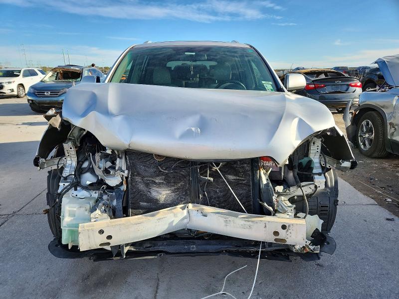 Photo 5 from auction – 2010 TOYOTA HIGHLANDER with VIN 5TDYK3EH5AS002063