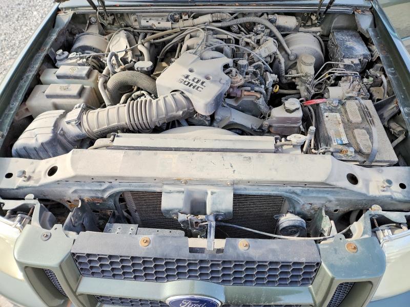 Photo 11 from auction – 2004 FORD EXPLORER S with VIN 1FMZU77K64UA15253