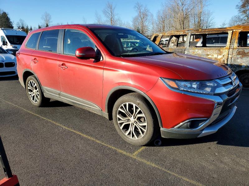 Photo 4 from auction – 2018 MITSUBISHI OUTLANDER with VIN JA4AZ3A31JZ044908