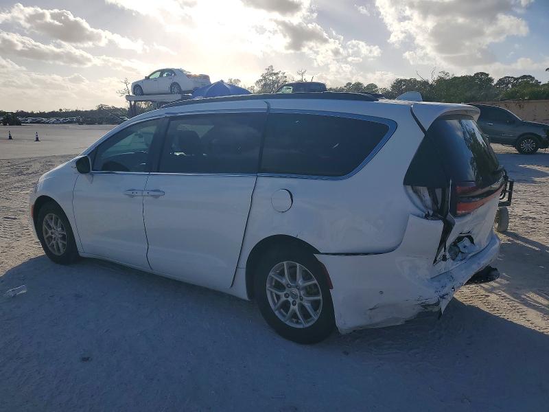 Photo 2 from auction – 2022 CHRYSLER PACIFICA T with VIN 2C4RC1BGXNR149236