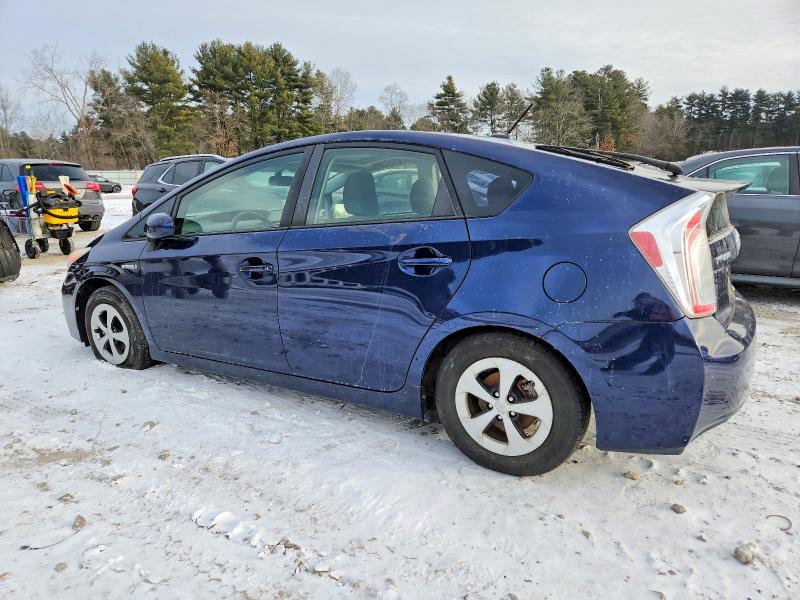 Photo 2 from auction – 2012 TOYOTA PRIUS with VIN JTDKN3DU5C1567344