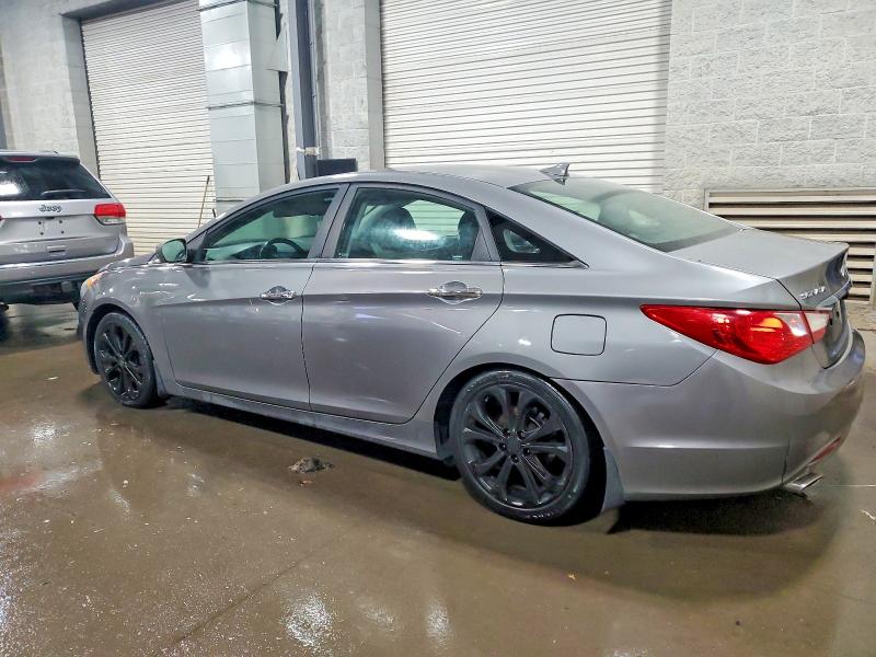 Photo 2 from auction – 2013 HYUNDAI SONATA with VIN 5NPEC4AB1DH776277