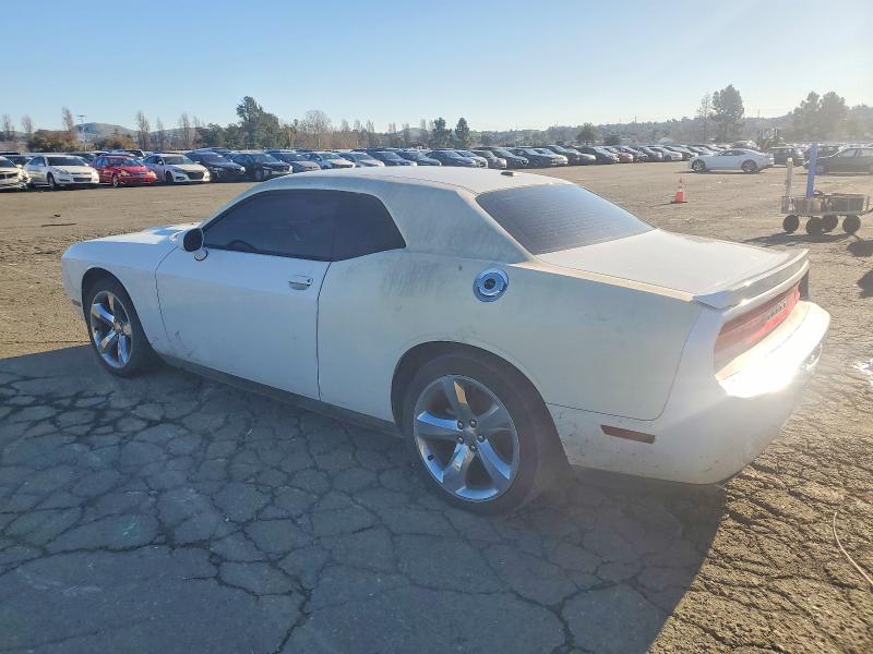 Photo 2 from auction – 2014 DODGE CHALLENGER with VIN 2C3CDYAG4EH231843